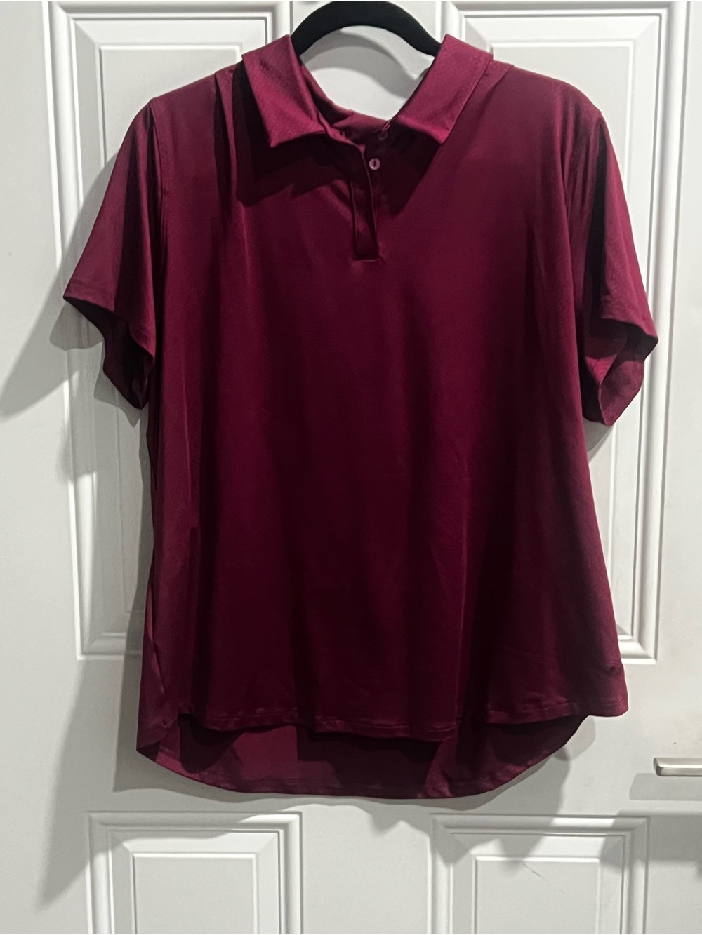 tek gear Women's Short Sleeve Polo in Burgundy